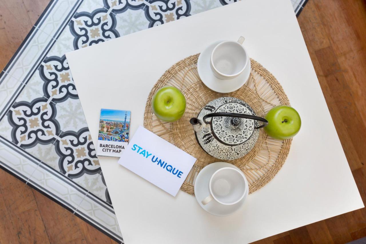 Stay U-Nique Apartments Balmes Barcellona Esterno foto